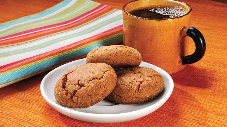 Cardamom Snaps